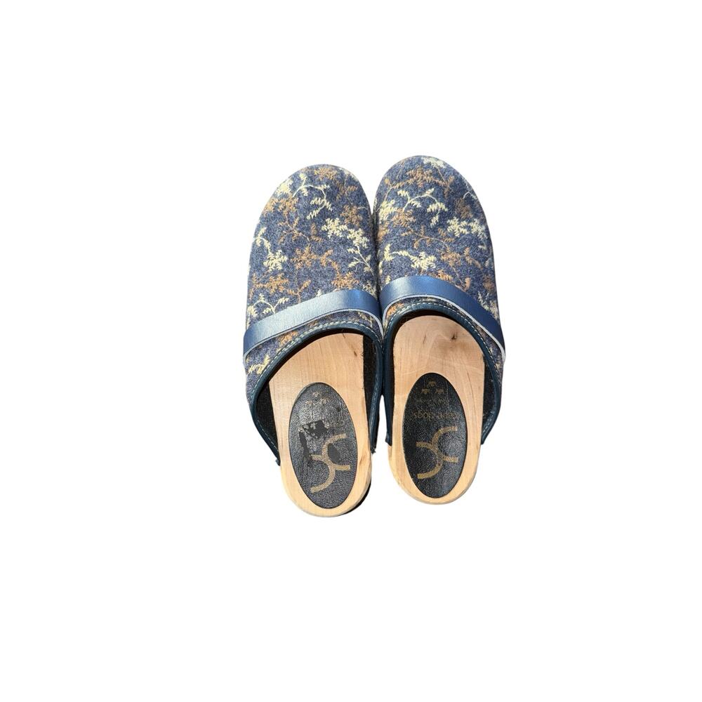 Cape Clogs Wool Floral Blue Slip On EU 39 US 8 Swedish Boho Cottagecore
